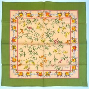 HANDKERCHIEF VINTAGE JIM THOMSON ART ELEPHANT GREEN COTTON POCKET SQUARE 18”